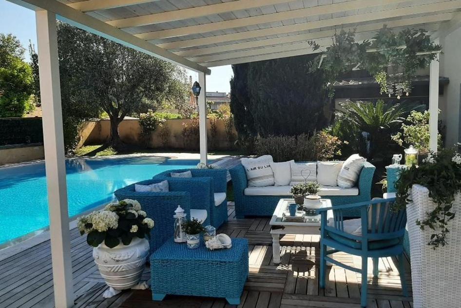 B&B Le Lanterne Casal Palocco Bagian luar foto