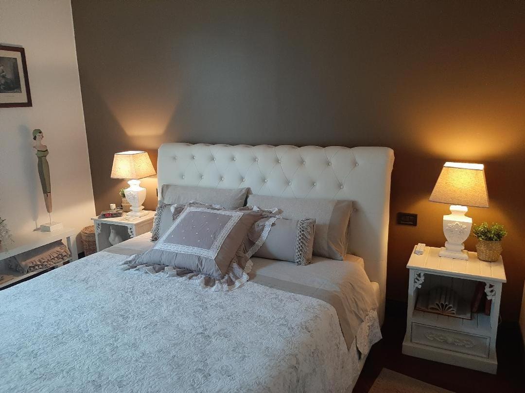 B&B Le Lanterne Casal Palocco Bagian luar foto