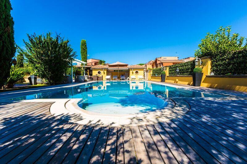 B&B Le Lanterne Casal Palocco Bagian luar foto