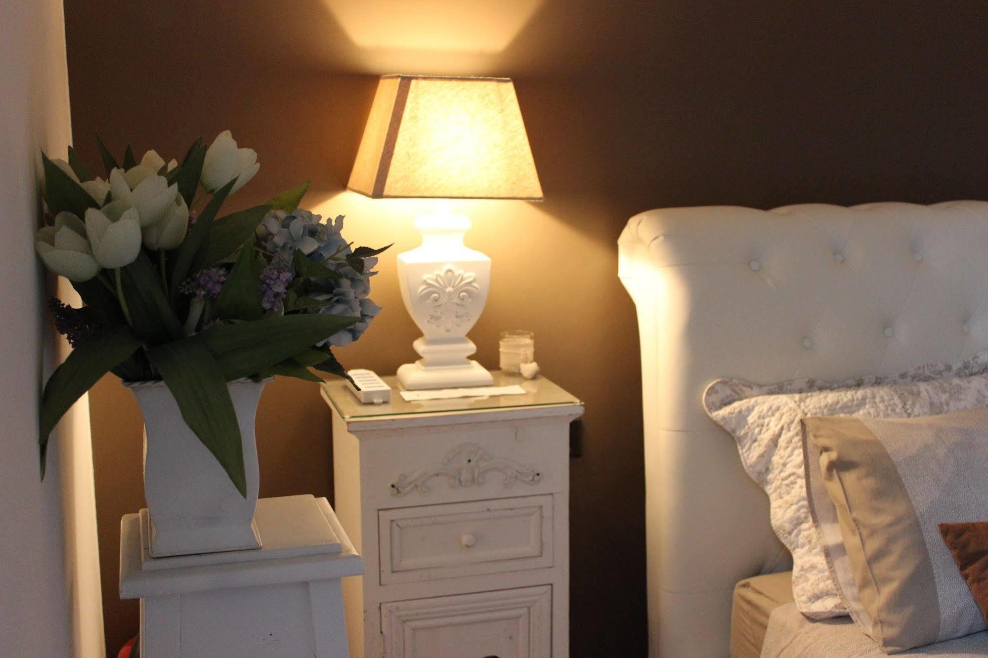 B&B Le Lanterne Casal Palocco Bagian luar foto