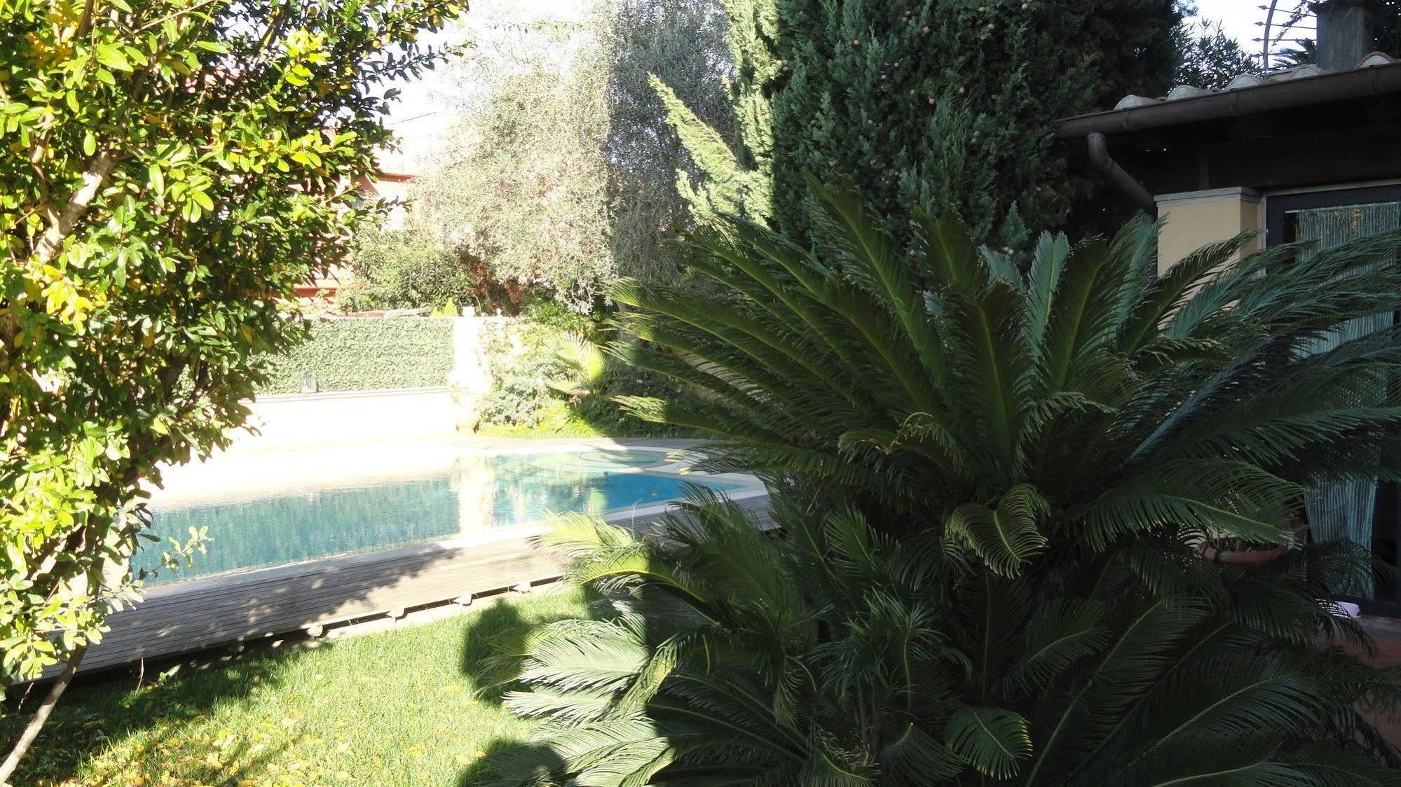 B&B Le Lanterne Casal Palocco Bagian luar foto