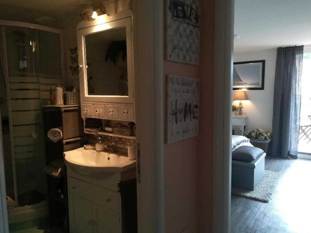 B&B Le Lanterne Casal Palocco Bagian luar foto